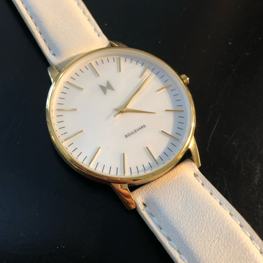 MVMT watch